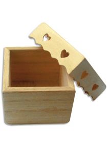 Boîte carré en bois 70x70mm couvercle cœur à décorer
